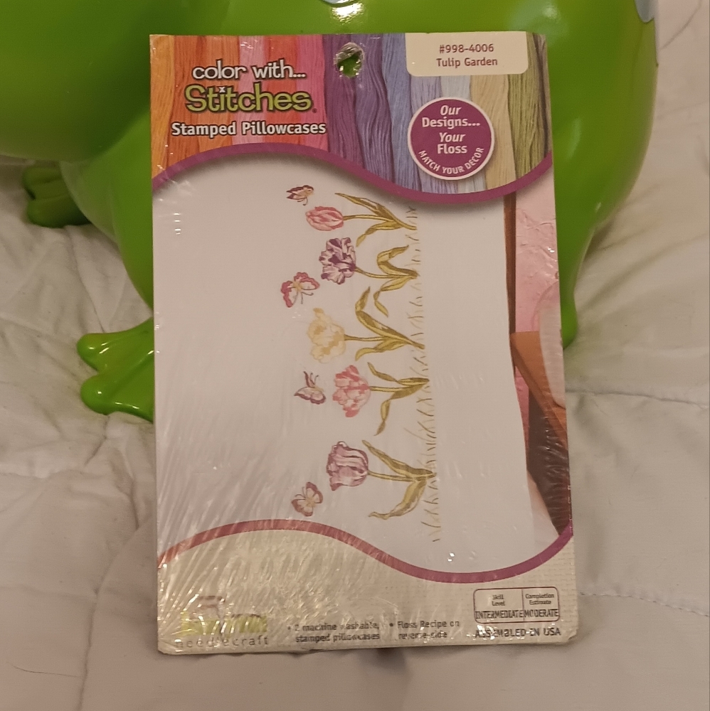 COPY - Pillow cases cross-stitch NWT